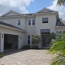 House-Softwash-and-Paver-Driveway-Clean-and-Seal-in-The-Isles-of-Lakewood-Ranch 0