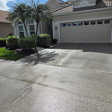 Lanai-And-Driveway-Wash-in-Heron-Creek-Golf-Community-In-North-Port 1